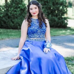 Meet your Posher, Kenzi